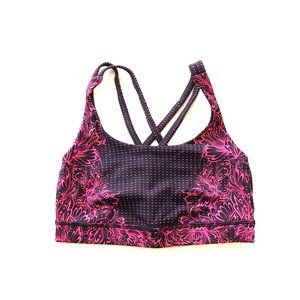 NWOT lululemon energy bra size 4